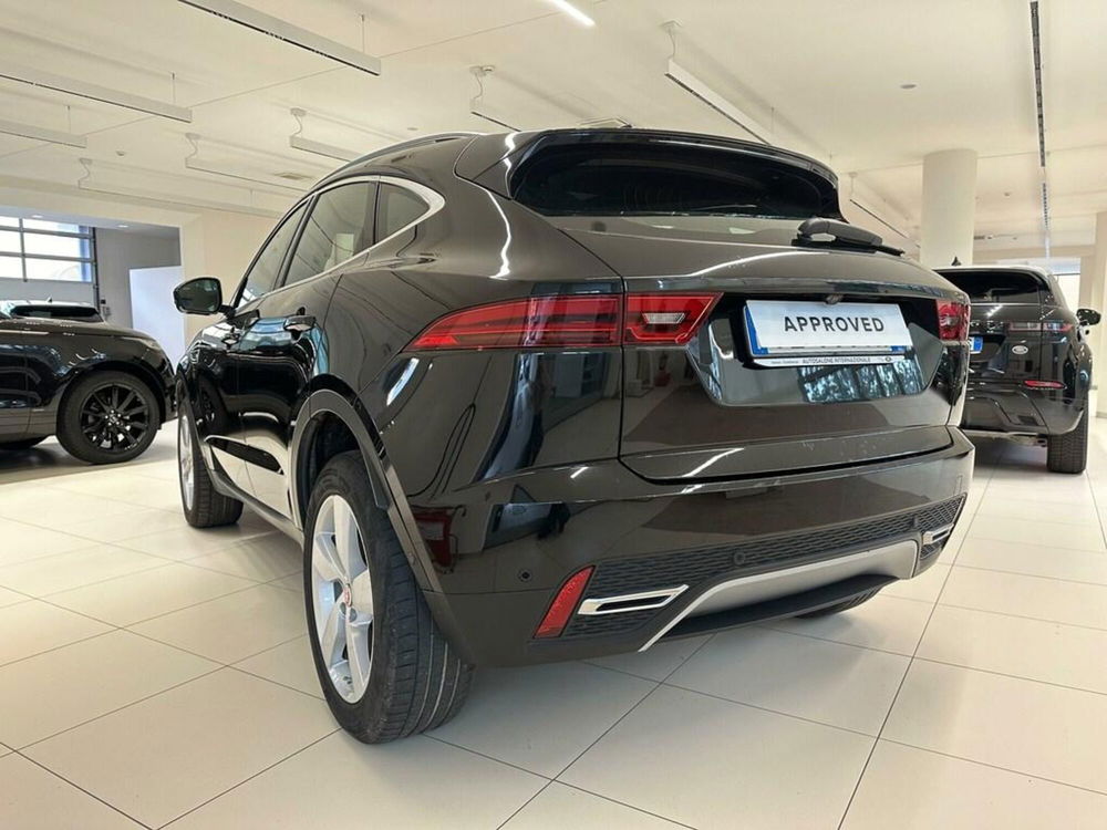 Jaguar E-Pace usata a Varese