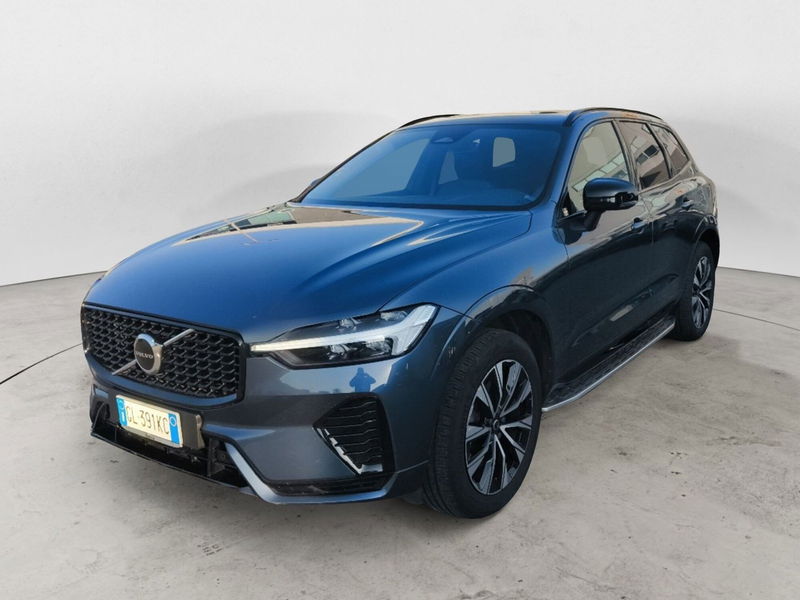 Volvo XC60 B4 (d) AWD automatico Plus Bright del 2022 usata a Reggio Calabria