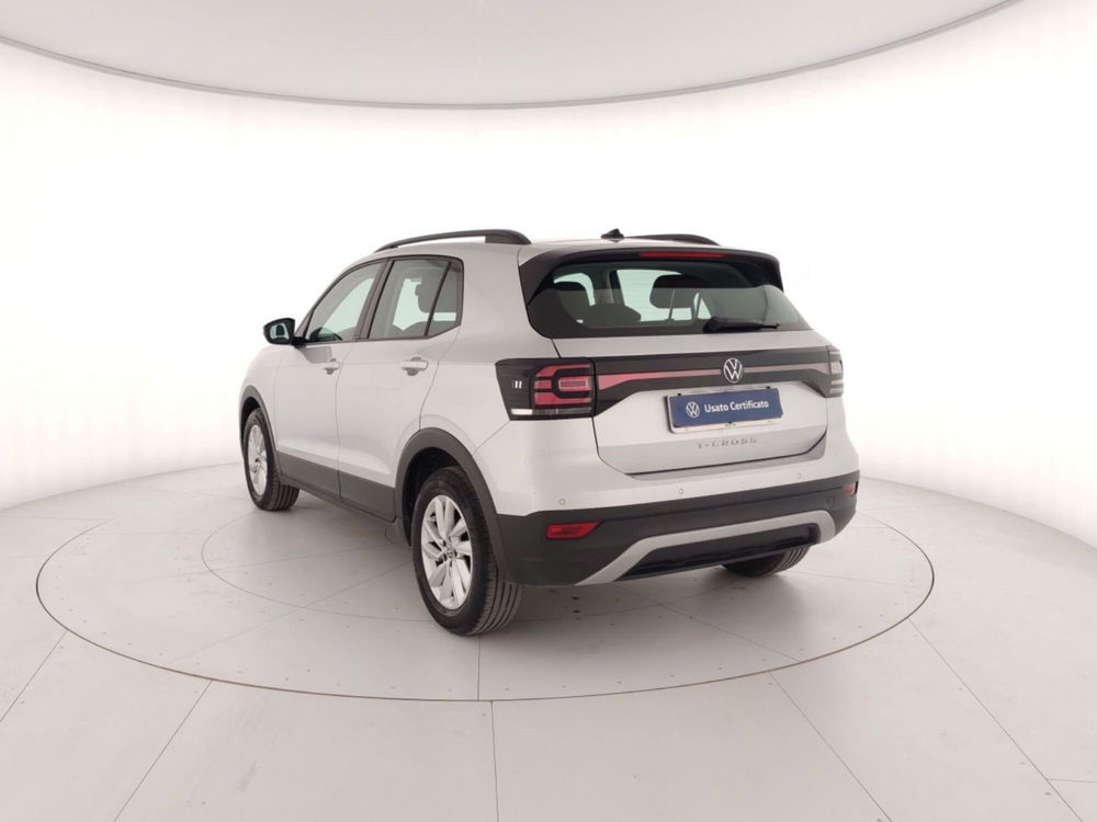 Volkswagen T-Cross usata a Massa-Carrara (2)