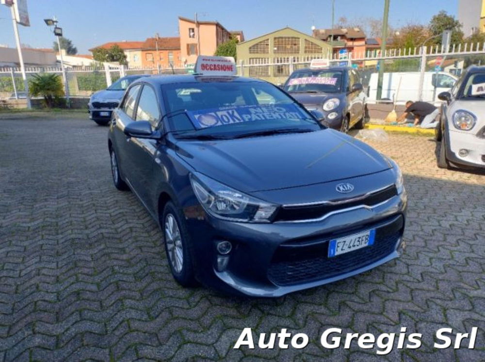 Kia Rio usata a Milano (7)