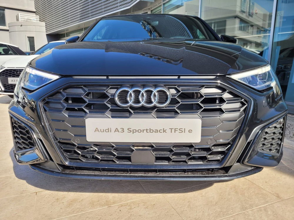 Audi A3 Sportback nuova a Taranto (2)