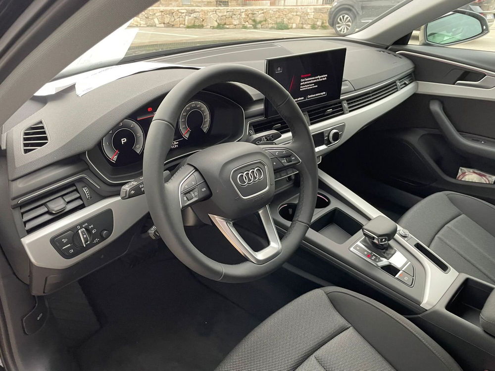 Audi A4 nuova a Taranto (5)