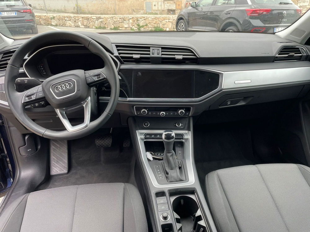 Audi Q3 Sportback usata a Taranto (6)