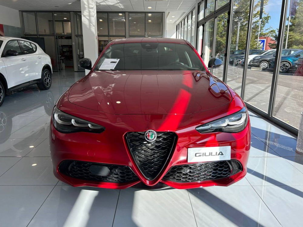 Alfa Romeo Giulia nuova a Ancona (2)