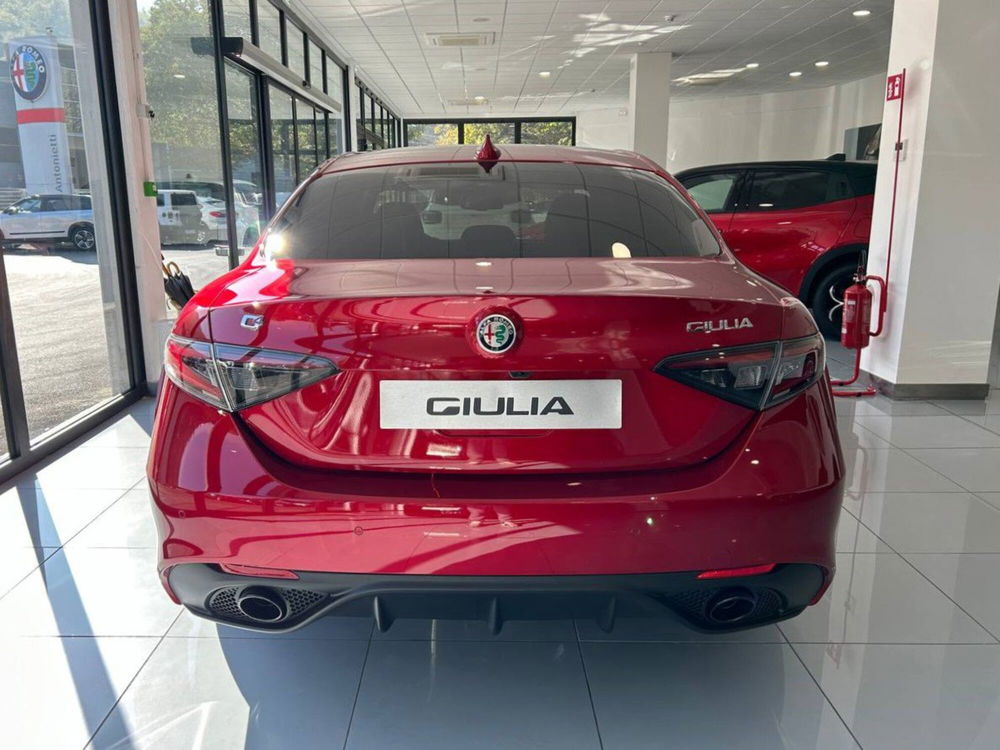 Alfa Romeo Giulia nuova a Ancona (7)