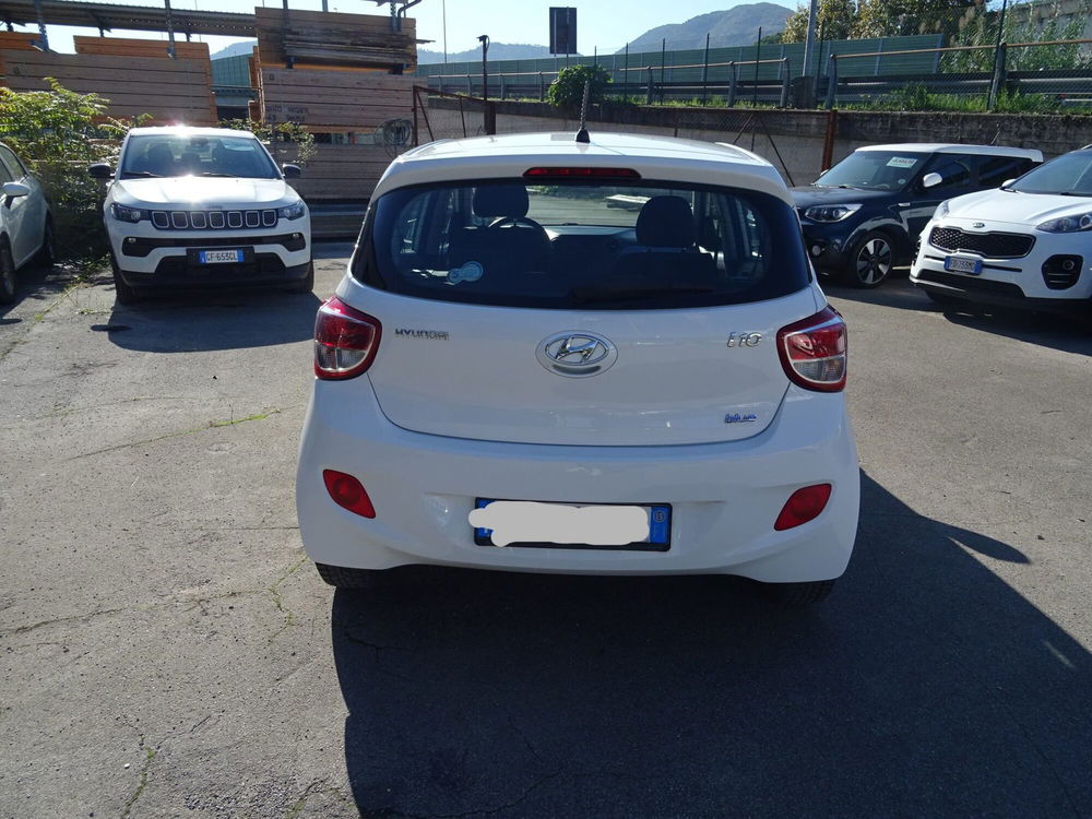 Hyundai i10 usata a Lucca (4)