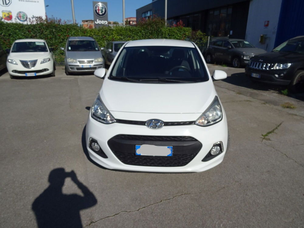 Hyundai i10 usata a Lucca (7)