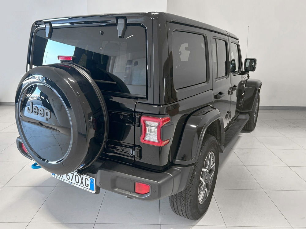 Jeep Wrangler Unlimited usata a Napoli (2)