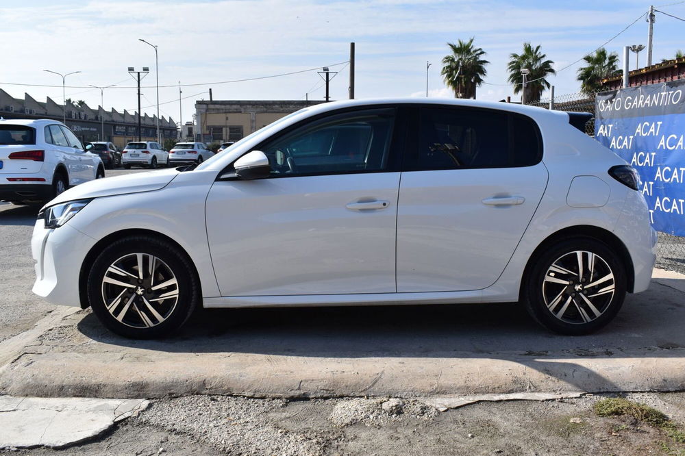 Peugeot 208 usata a Catania (6)