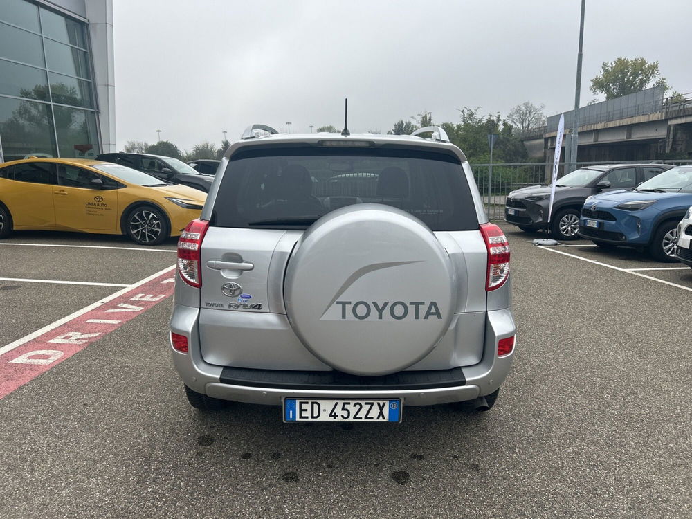 Toyota Rav4 usata a Piacenza (5)