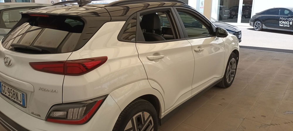 Hyundai Kona usata a Napoli (6)