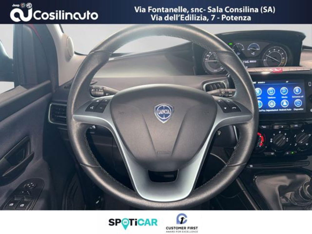 Lancia Ypsilon usata a Salerno (13)