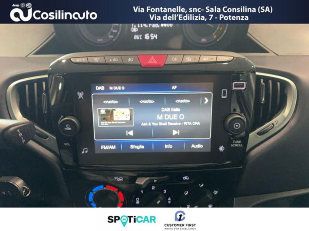 Lancia Ypsilon usata a Salerno (14)