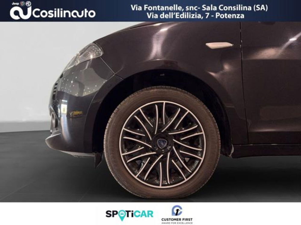 Lancia Ypsilon usata a Salerno (18)