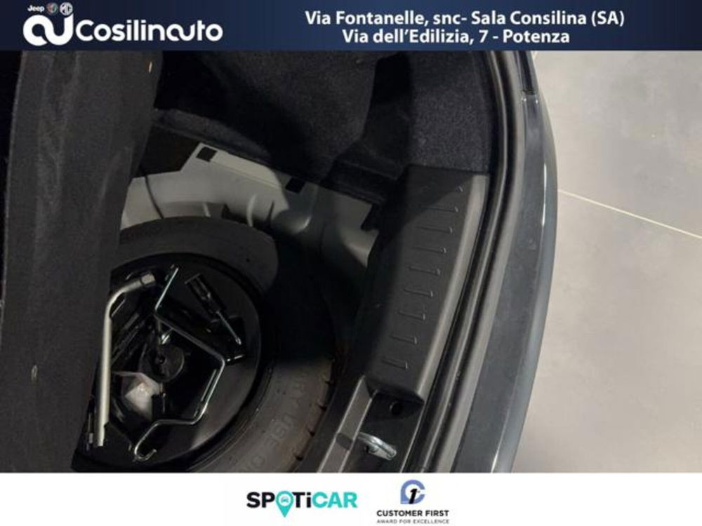 Lancia Ypsilon usata a Salerno (19)