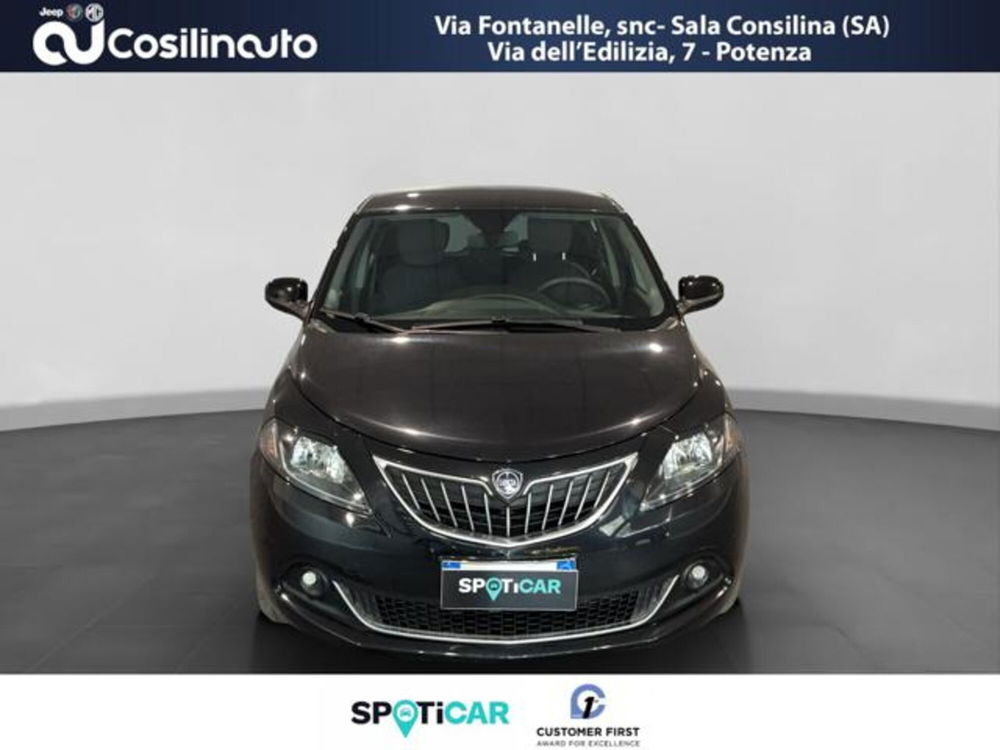 Lancia Ypsilon usata a Salerno (8)