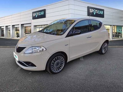 Lancia Ypsilon 1.3 MJT 16V 95 CV 5 porte S&amp;S Gold  del 2015 usata a Foligno