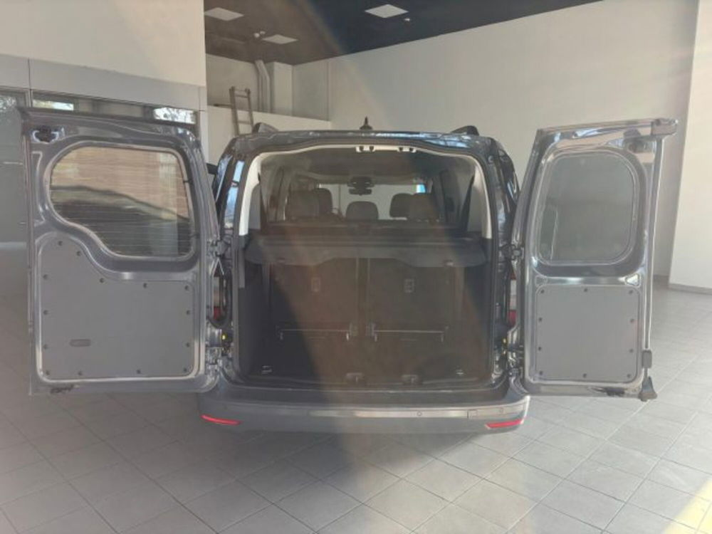 Volkswagen Caddy nuova a Cuneo (14)