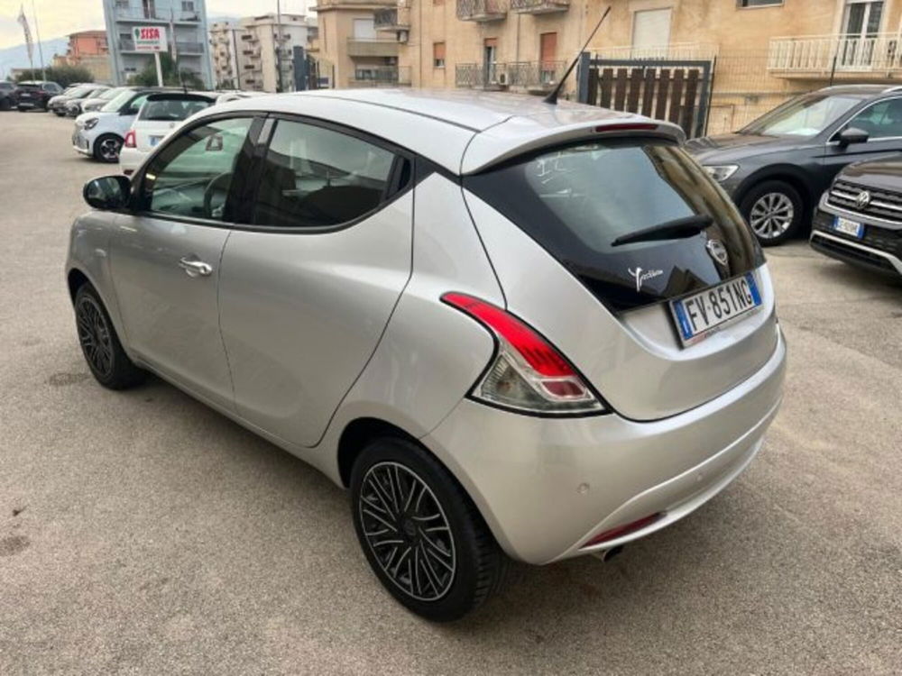 Lancia Ypsilon usata a Trapani (10)