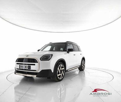 MINI Mini Countryman 1.5 48V C Favoured auto nuova a Viterbo