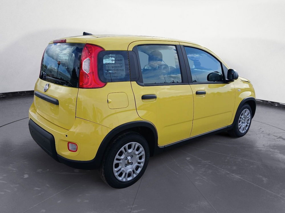 Fiat Panda Cross nuova a Lecce (6)