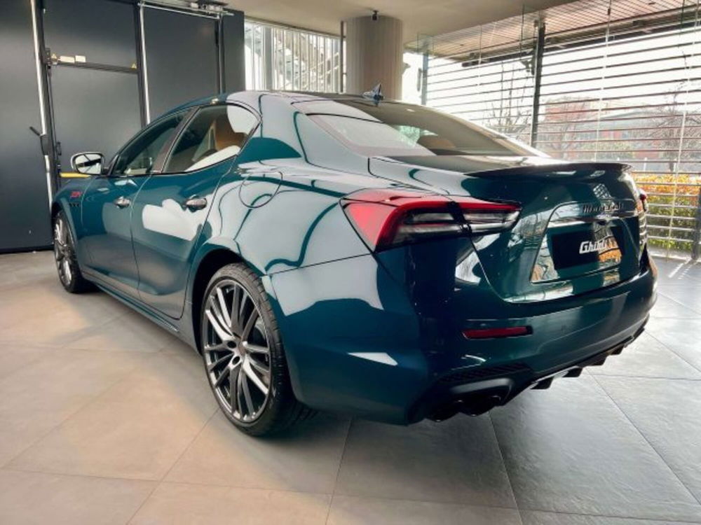 Maserati Ghibli nuova a Torino (6)