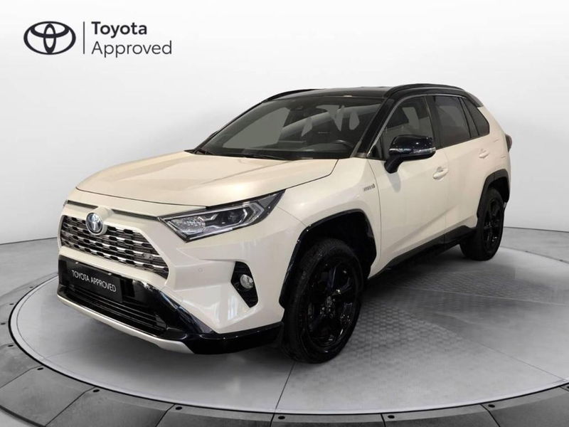 Toyota Rav4 vvt-ie h Style 2wd 218cv e-cvt del 2020 usata a Torino