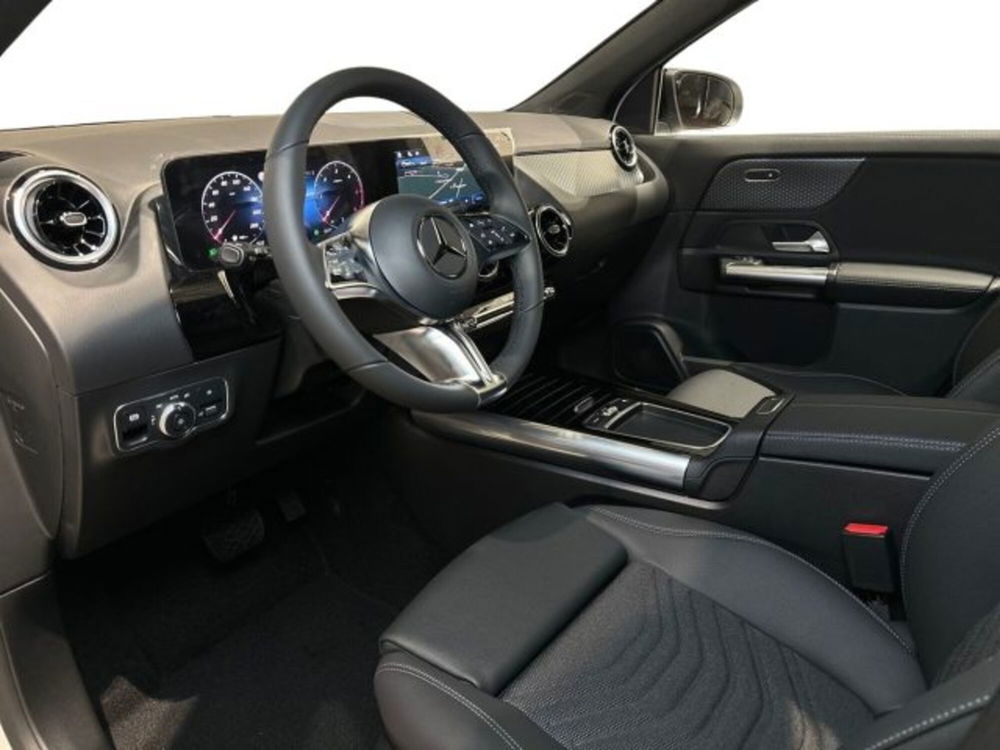 Mercedes-Benz GLA SUV nuova a Bologna (11)