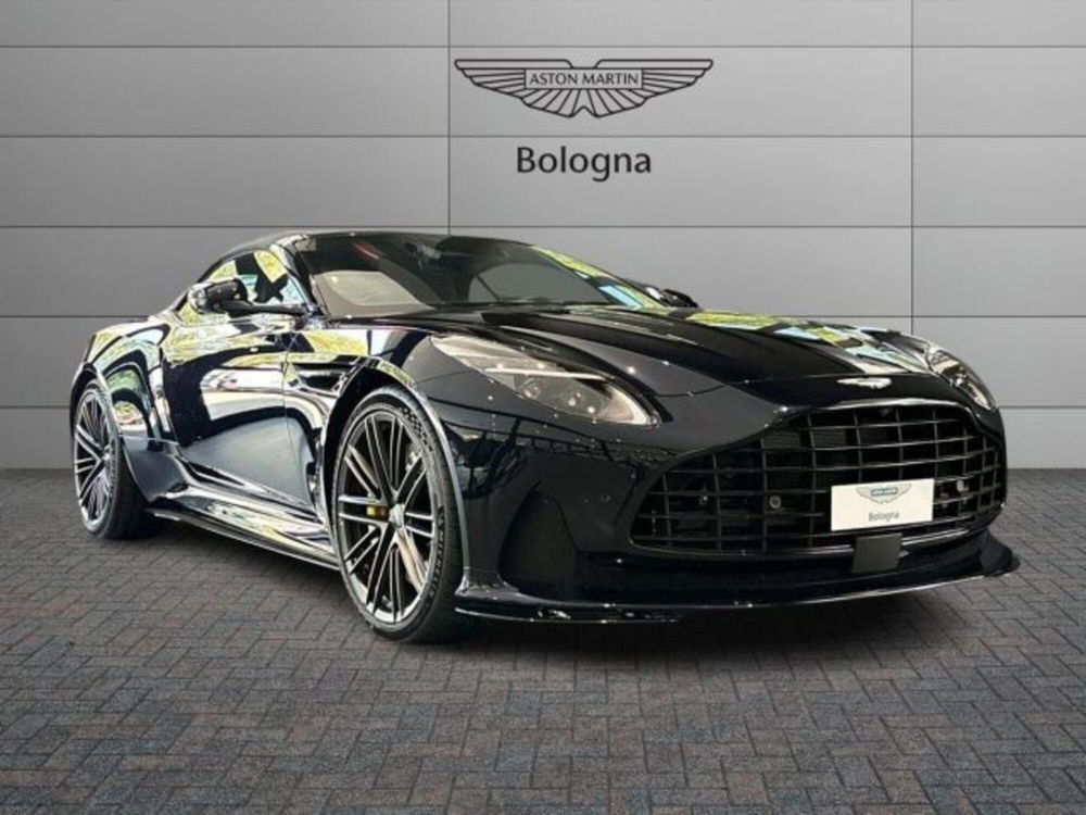 Aston Martin DB12 Volante nuova a Bologna