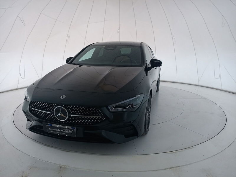 Mercedes-Benz CLA Shooting Brake 200 d AMG Line Advanced Plus auto del 2023 usata a Bari