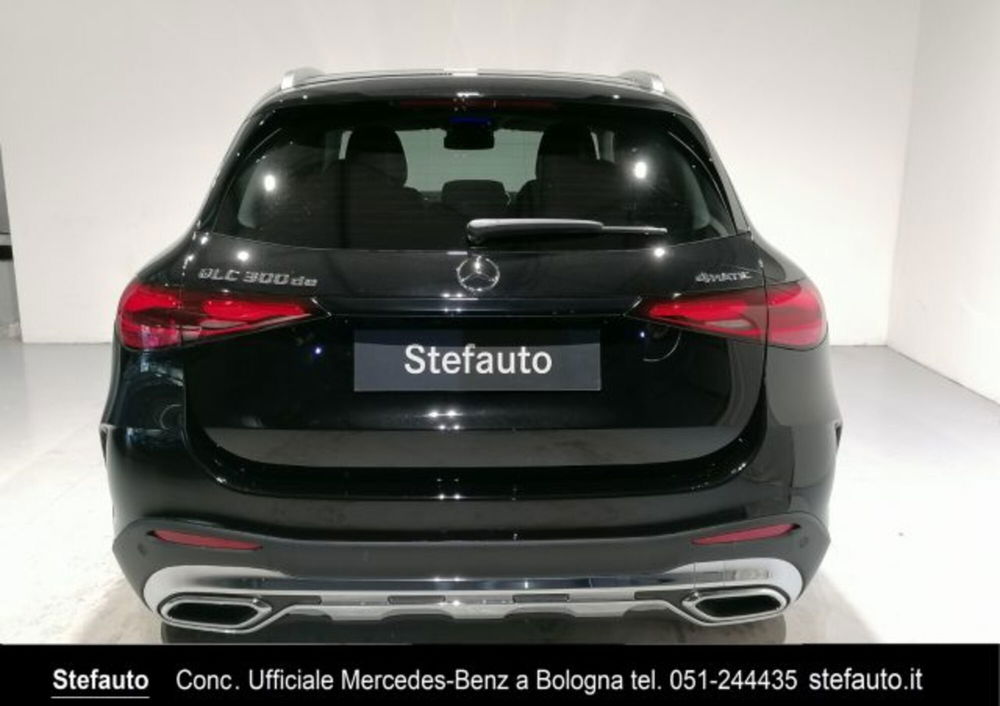 Mercedes-Benz GLC nuova a Bologna (6)