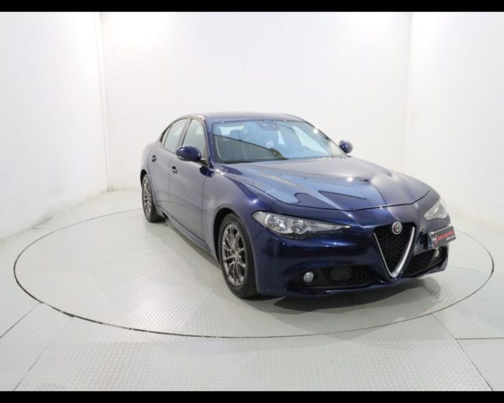 Alfa Romeo Giulia usata a Bologna (8)