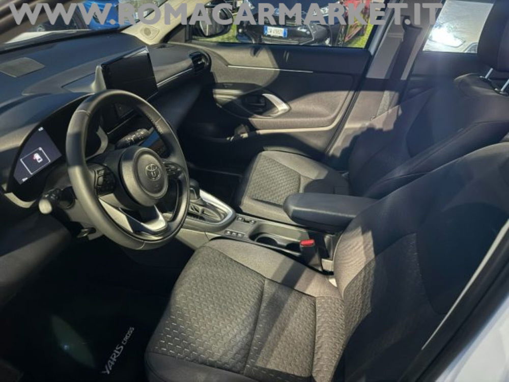 Toyota Yaris Cross nuova a Roma (17)