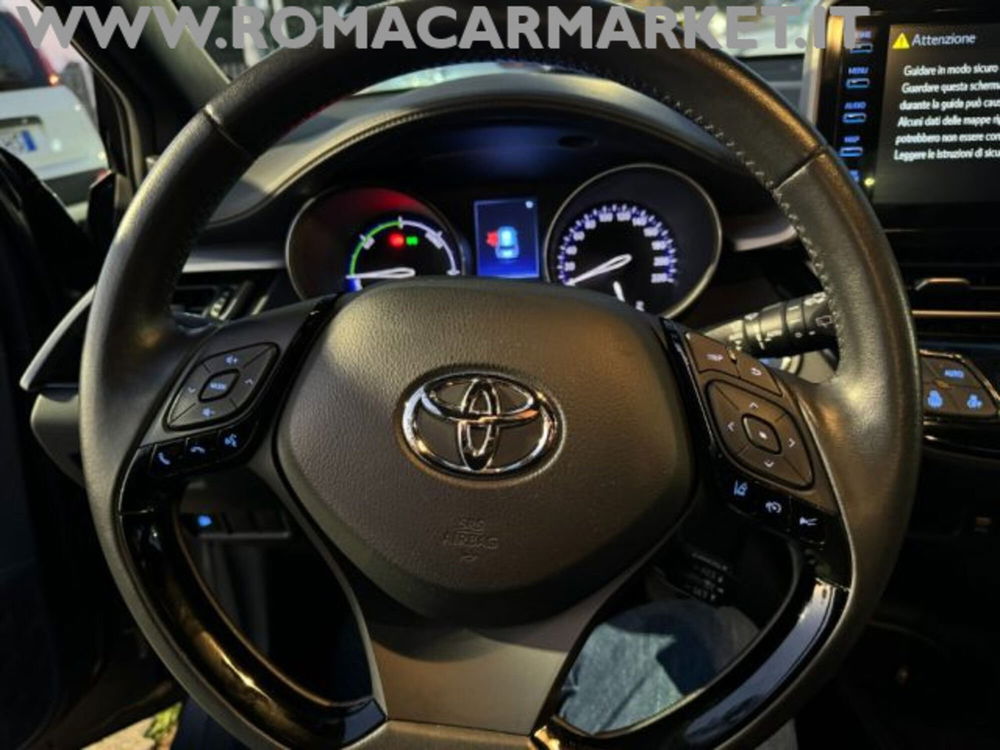 Toyota Toyota C-HR usata a Roma (15)