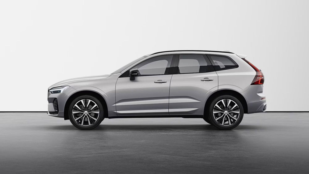 Volvo XC60 nuova a Como (3)