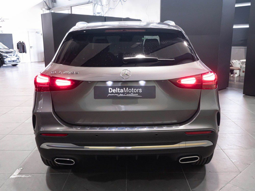 Mercedes-Benz GLA SUV nuova a Ancona (7)