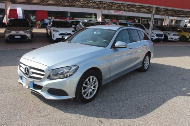 Mercedes-Benz Classe C Station Wagon 180 d Executive del 2016 usata a Roma