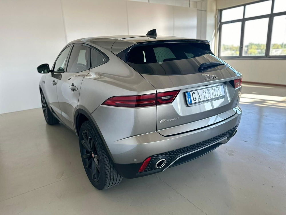 Jaguar E-Pace usata a Modena (13)