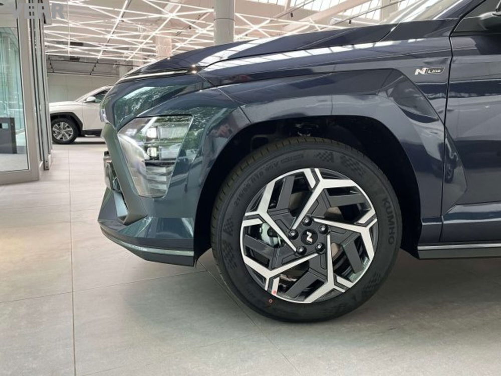 Hyundai Kona nuova a Milano (4)