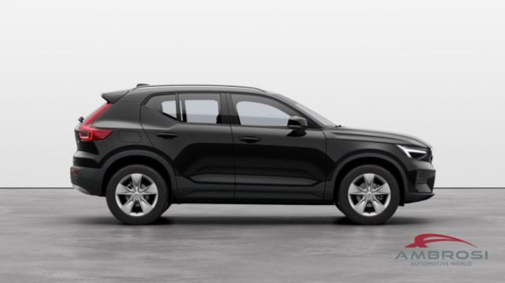 Volvo XC40 nuova a Perugia (3)