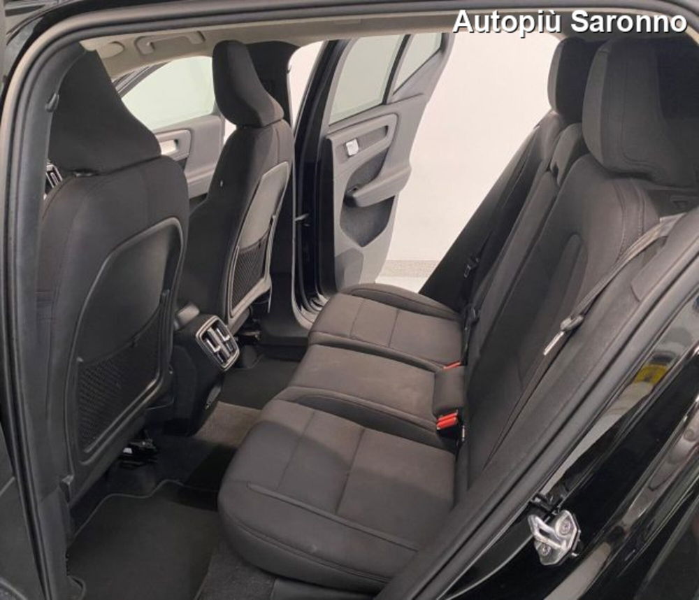 Volvo XC40 usata a Varese (14)