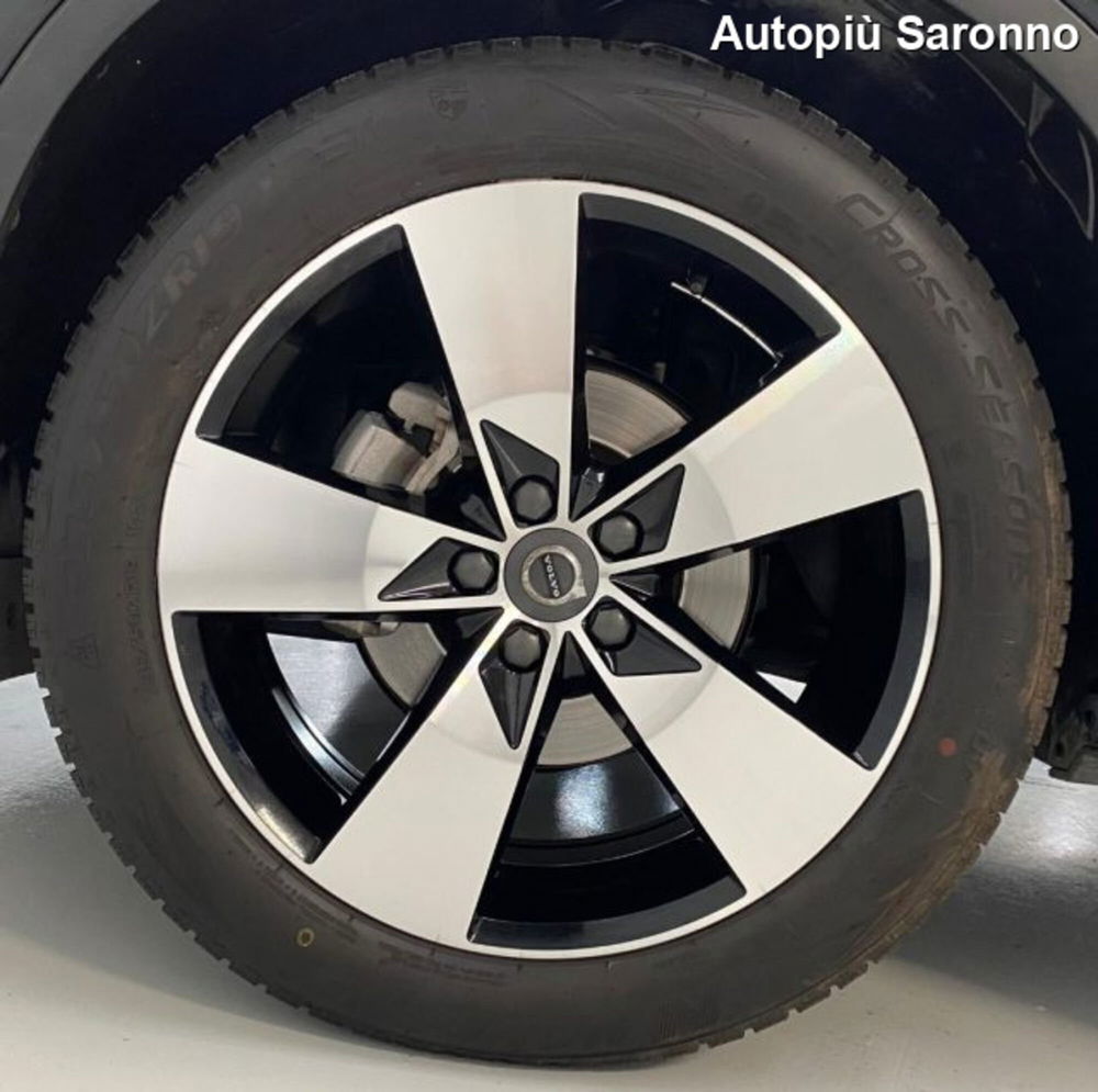 Volvo XC40 usata a Varese (15)