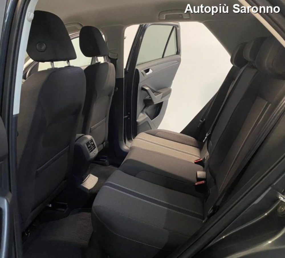 Volkswagen T-Roc usata a Varese (13)