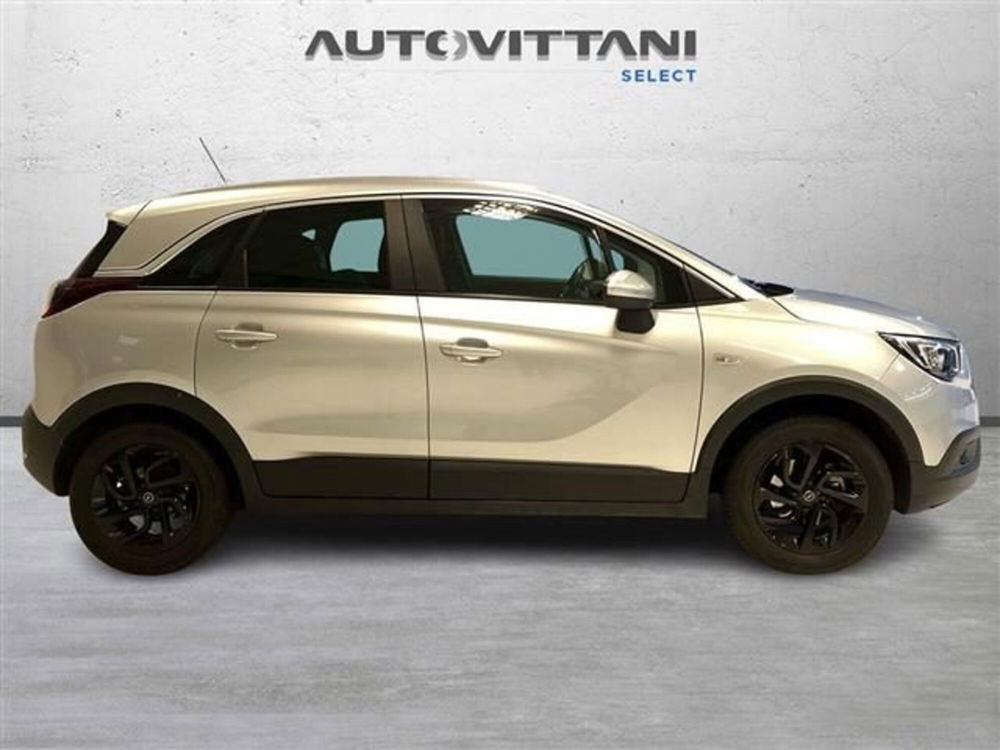 Opel Crossland X usata a Como (5)