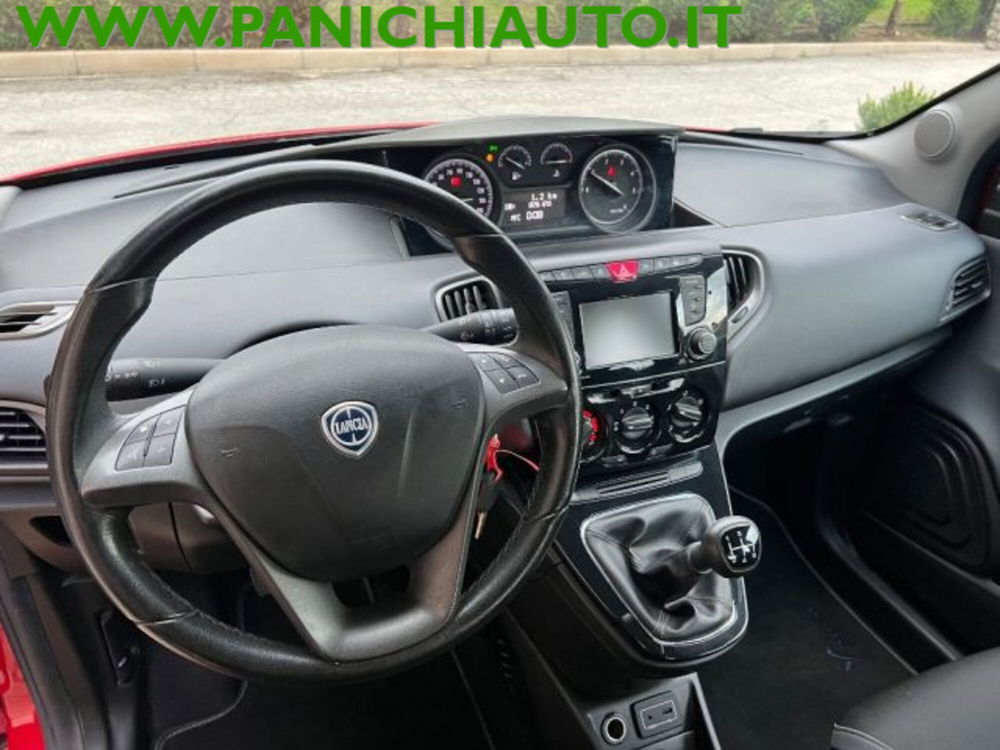 Lancia Ypsilon usata a Arezzo (10)