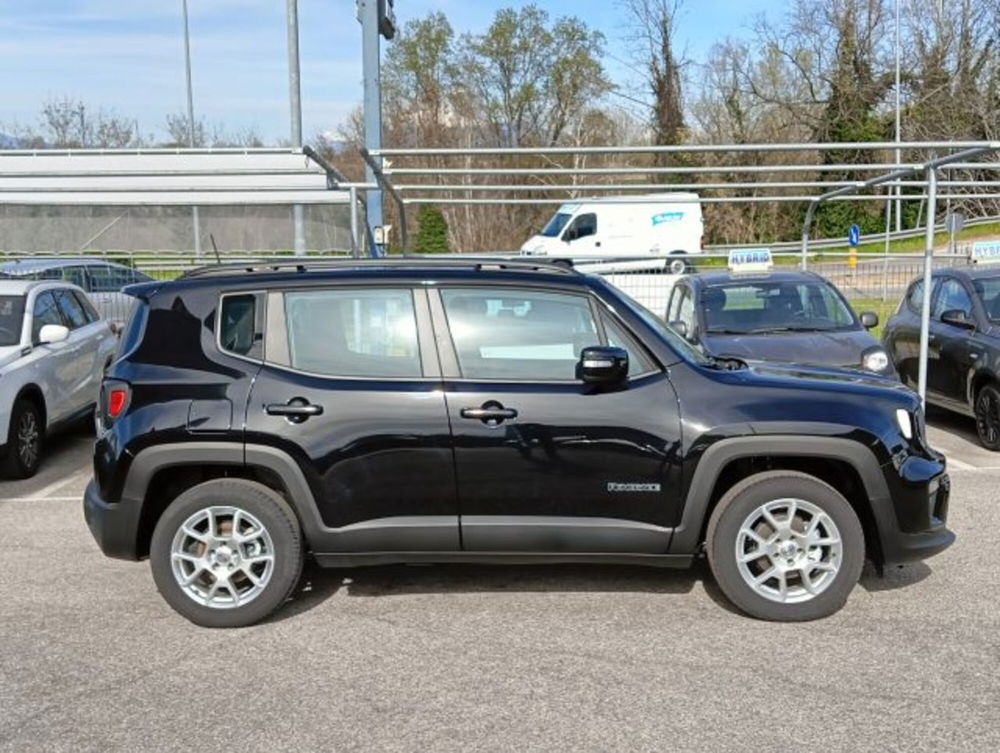 Jeep Renegade nuova a Brescia (4)