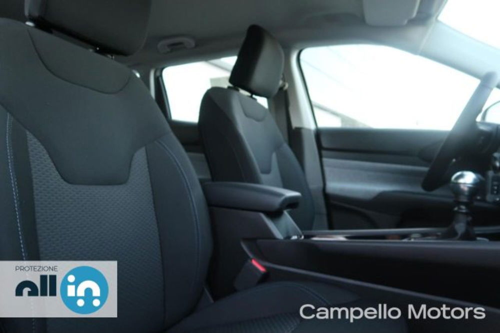 Jeep Compass nuova a Venezia (14)