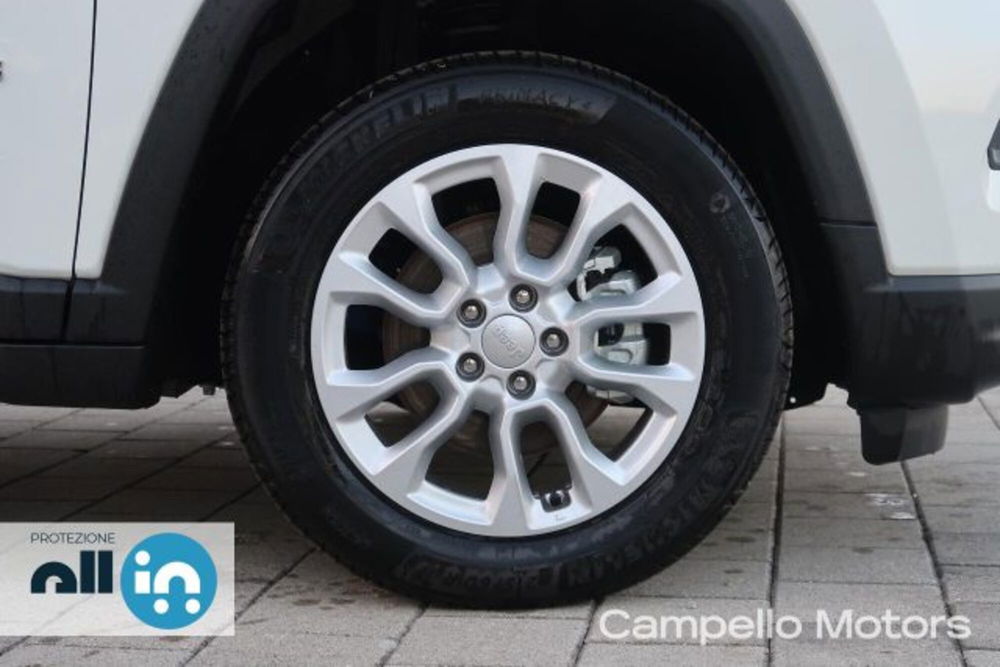 Jeep Compass nuova a Venezia (17)