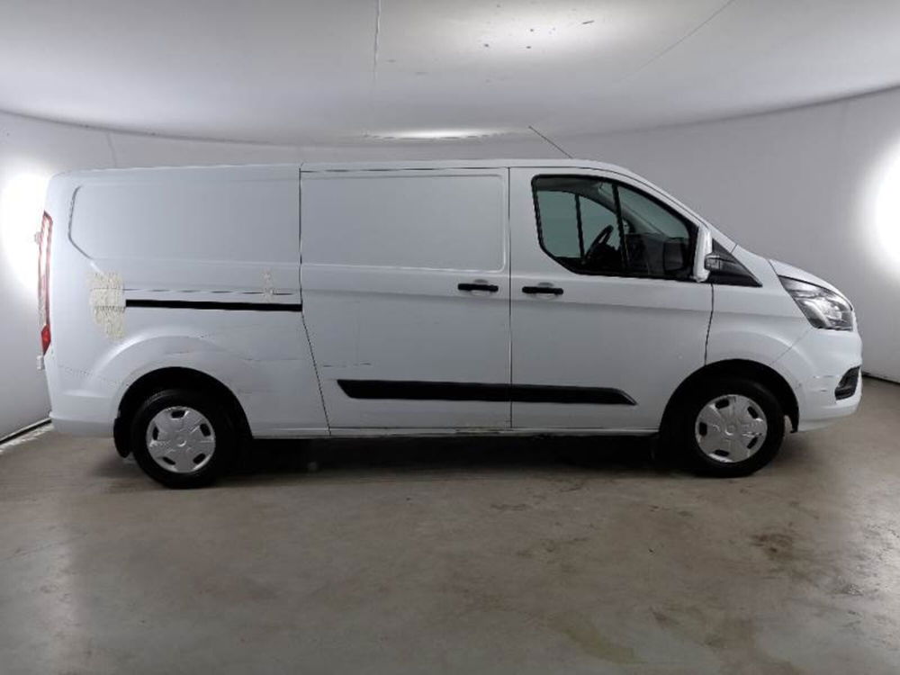 Ford Transit Custom Furgone usata a Salerno (4)