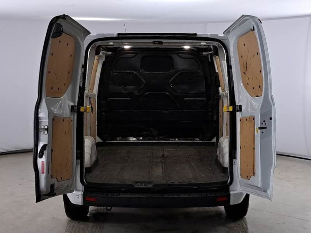 Ford Transit Custom Furgone usata a Salerno (6)